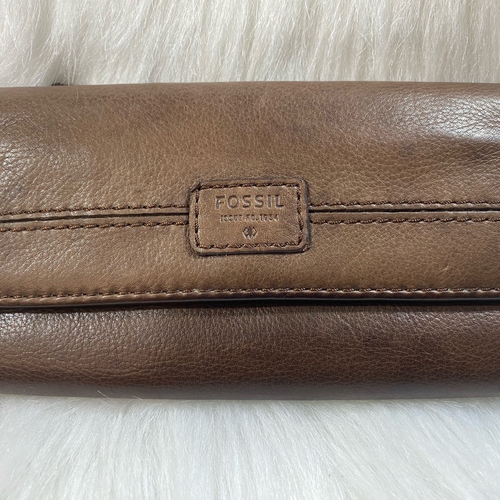 Fossil Brown leather trifold wallet